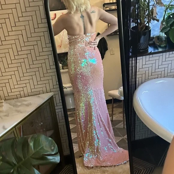 Nwt NBD (Revolve Brand) Dreams From Yesterday Sequin Gown in Electric Peach - Picture 7 of 14